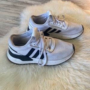 Adidas Shoes Youth size 5.5
